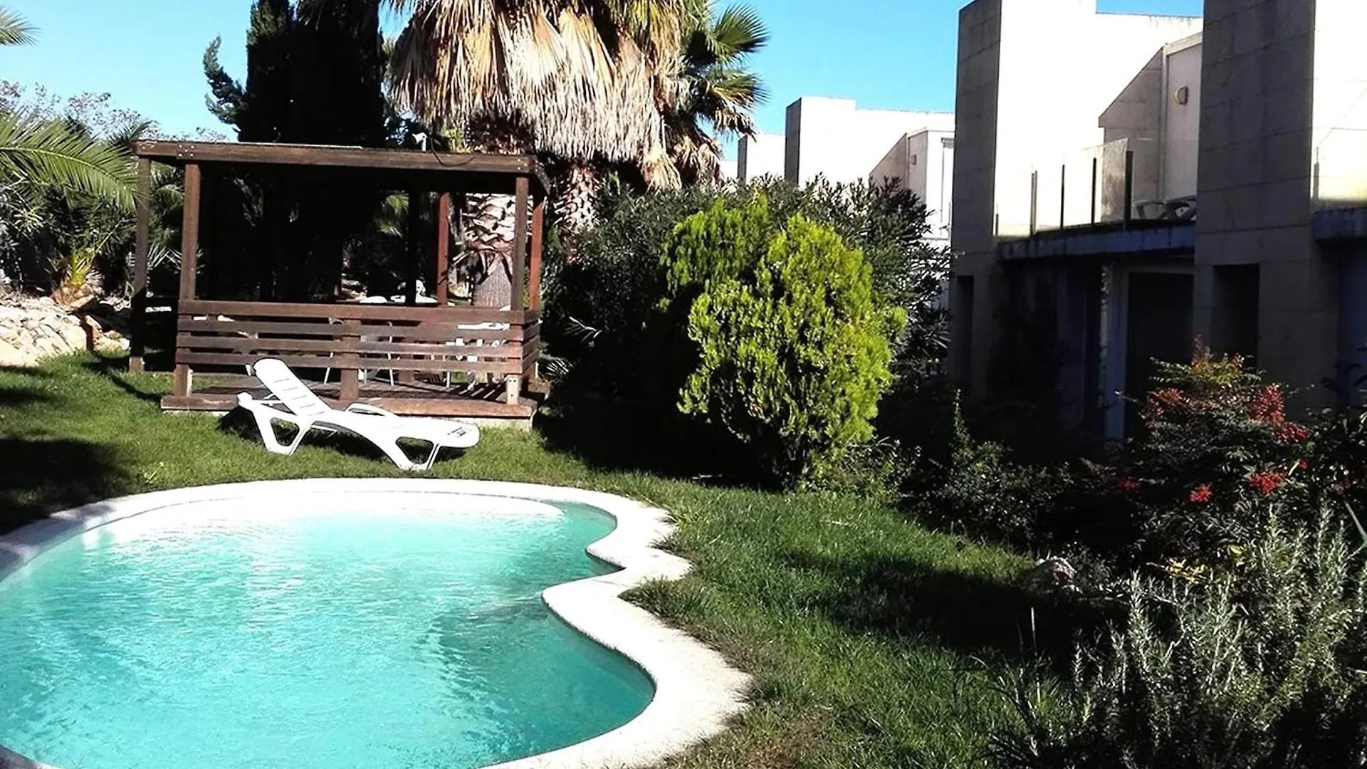 Apartment Facing The Pool L' Escala L'Escala